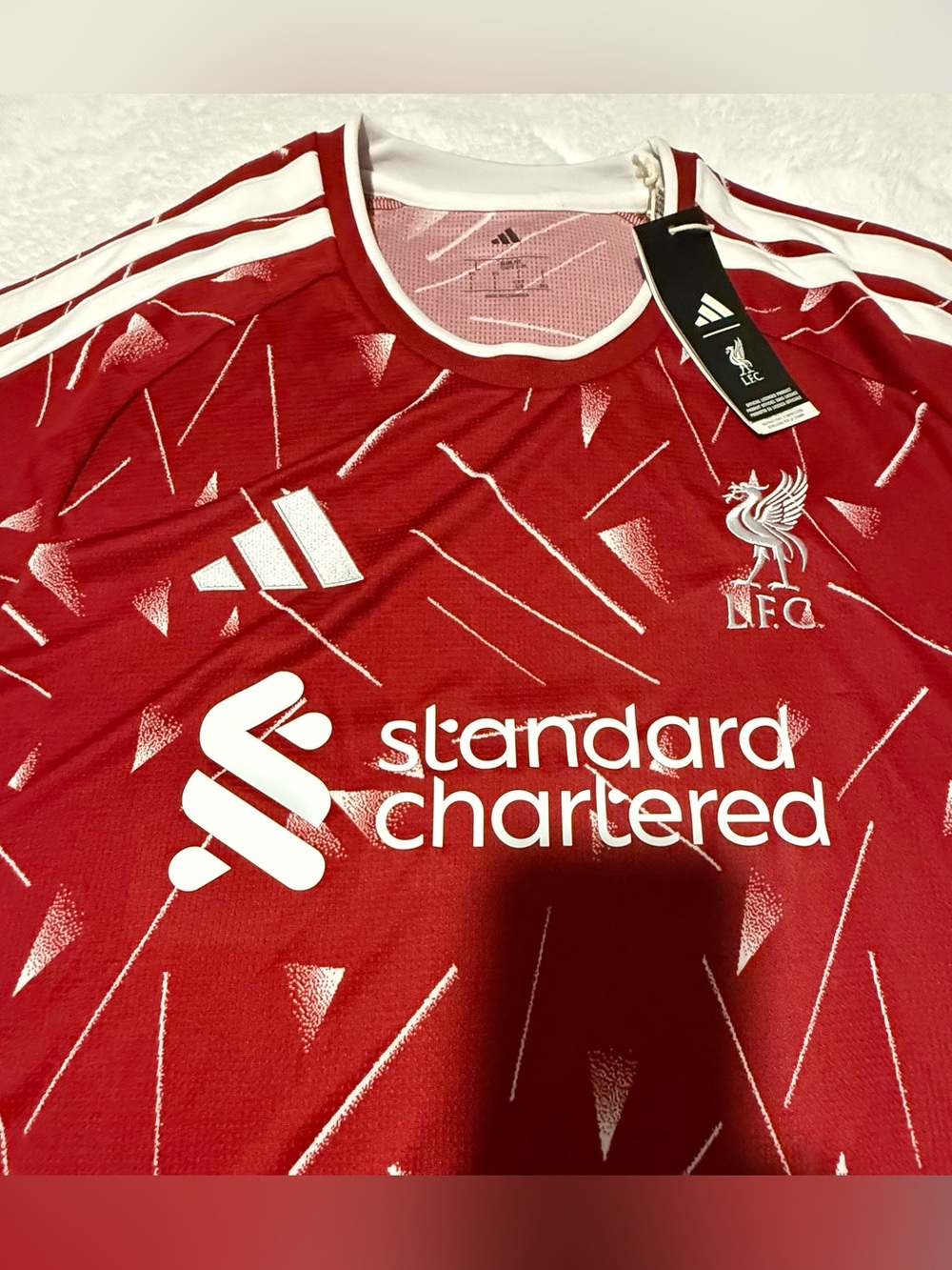 LIVERPOOL FC 26/27 HOME JERSEY SIZE LARGE. - Picture 2 of 6